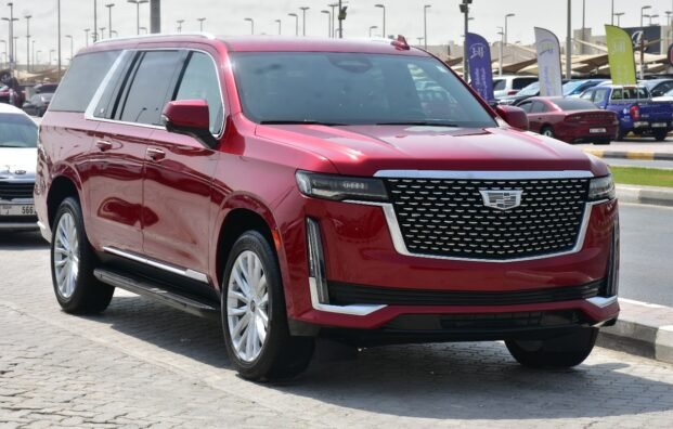CADILLAC ESCALADE 2021