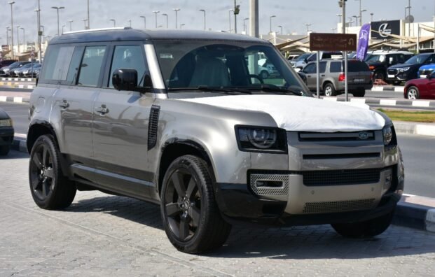 LAND ROVER DEFENDER 2025
