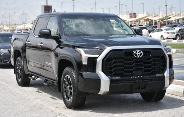 TOYOTA TUNDRA LIMITED