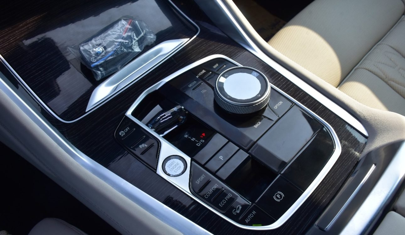 bmw x6 m60i 2025