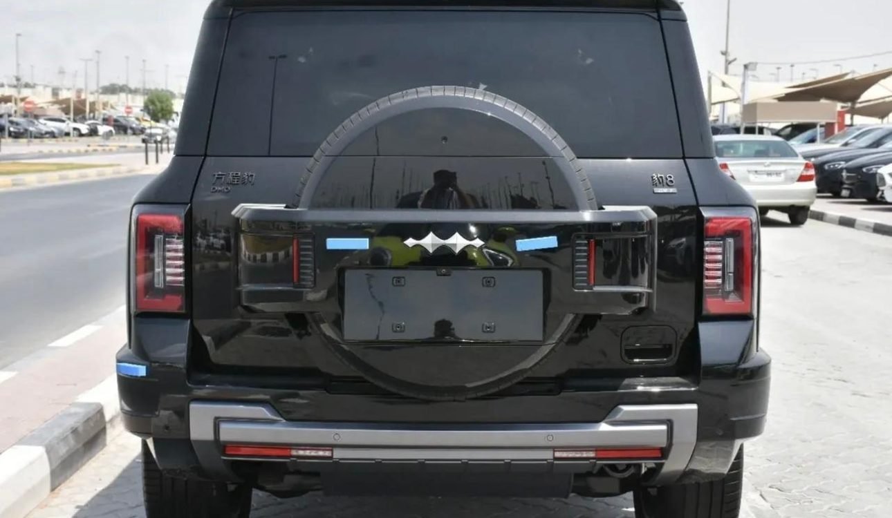 BYD LEOPARD 8
