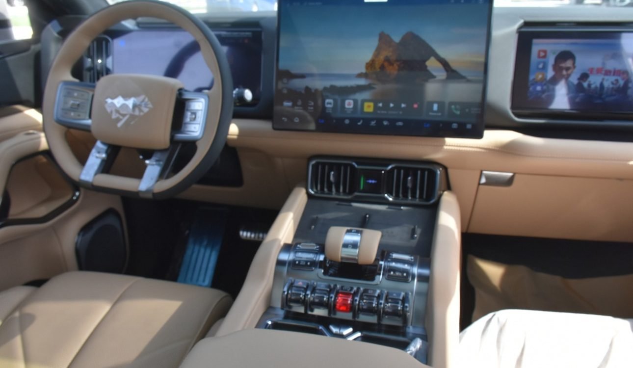 BYD LEOPARD 8
