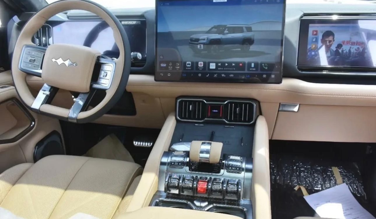 BYD LEOPARD 8