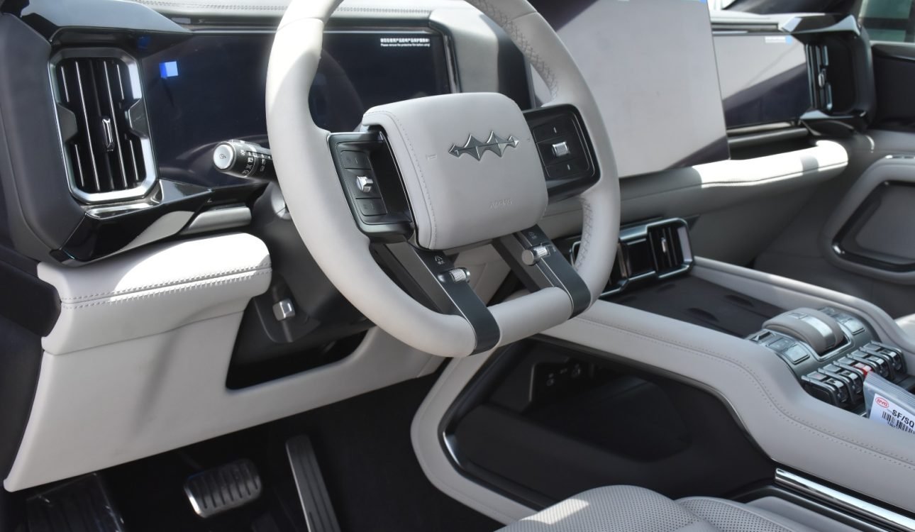 BYD LEOPARD 8