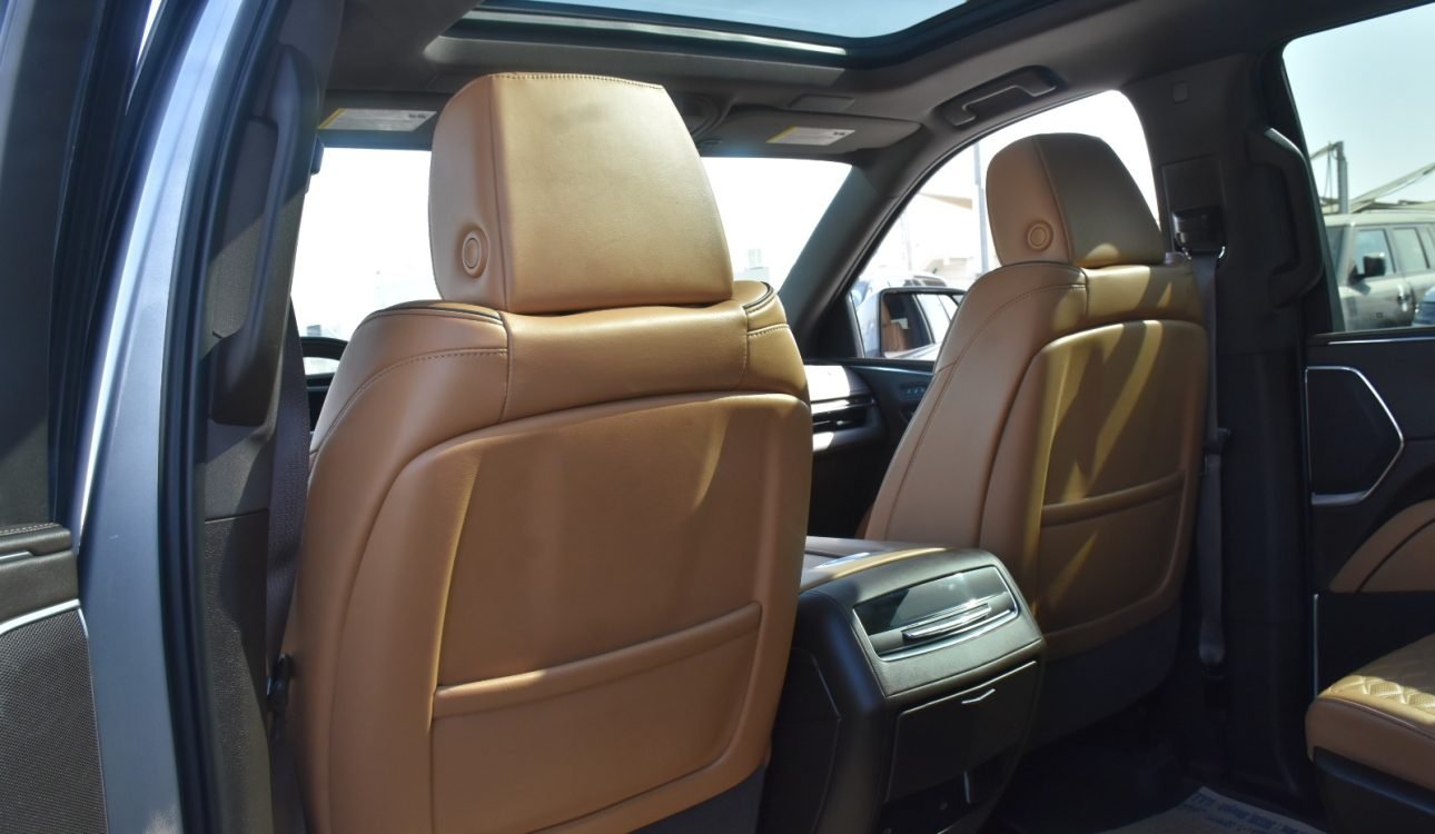 Cadillac Escalade 2024