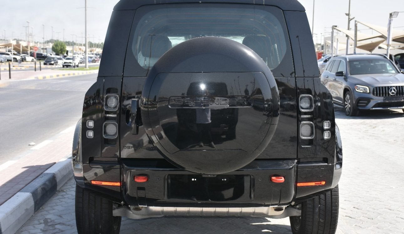 DEFENDER 01