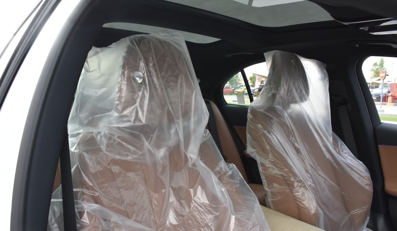 MERCEDES BENZ E300 AMG 2026