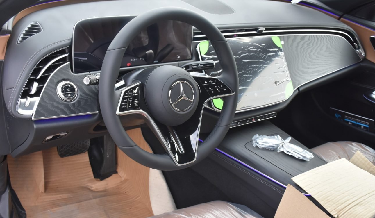 MERCEDES BENZ E300 AMG 2026