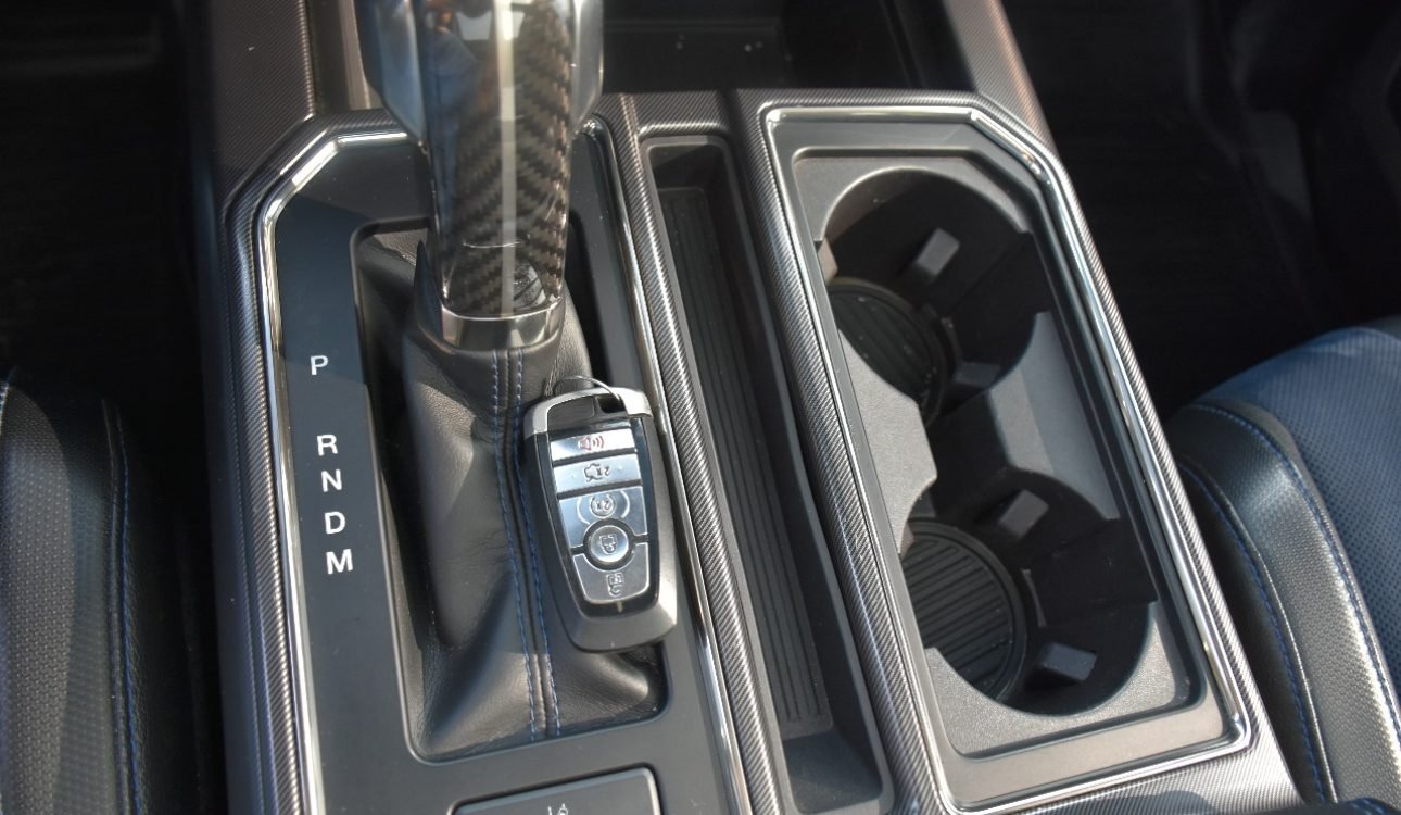 FORD F150 RAPTOR
