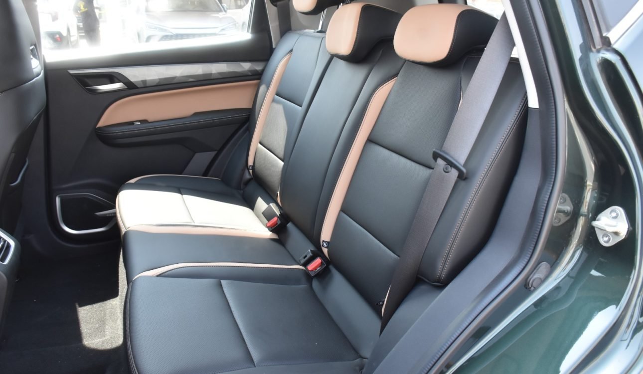 GEELY X6 PRO