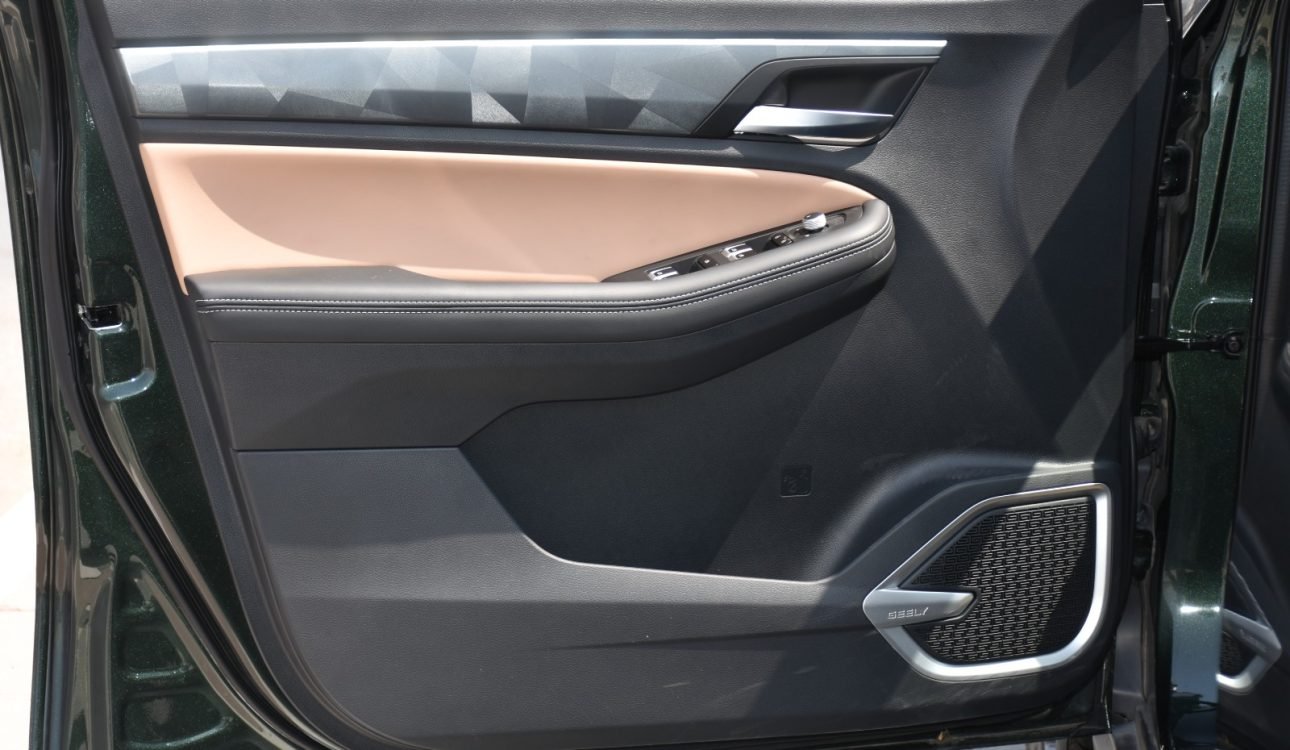 GEELY X6 PRO