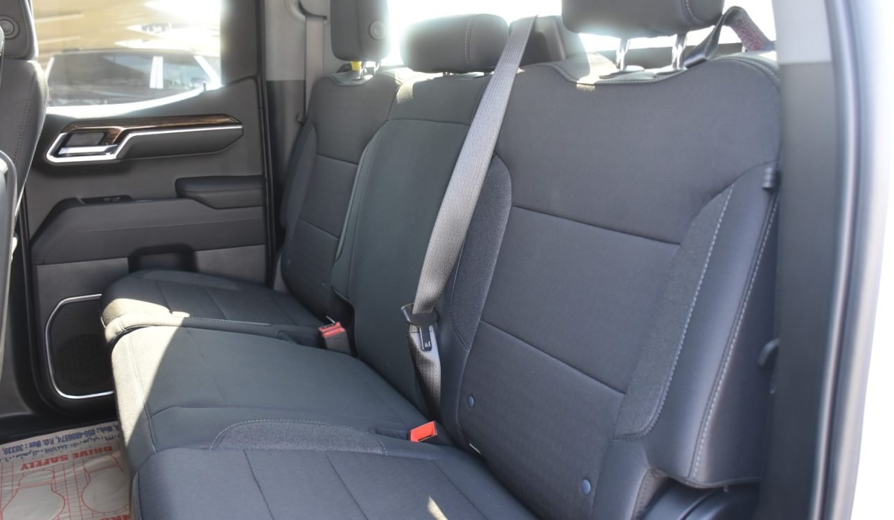 GMC SIERRA ELAVATION 2025