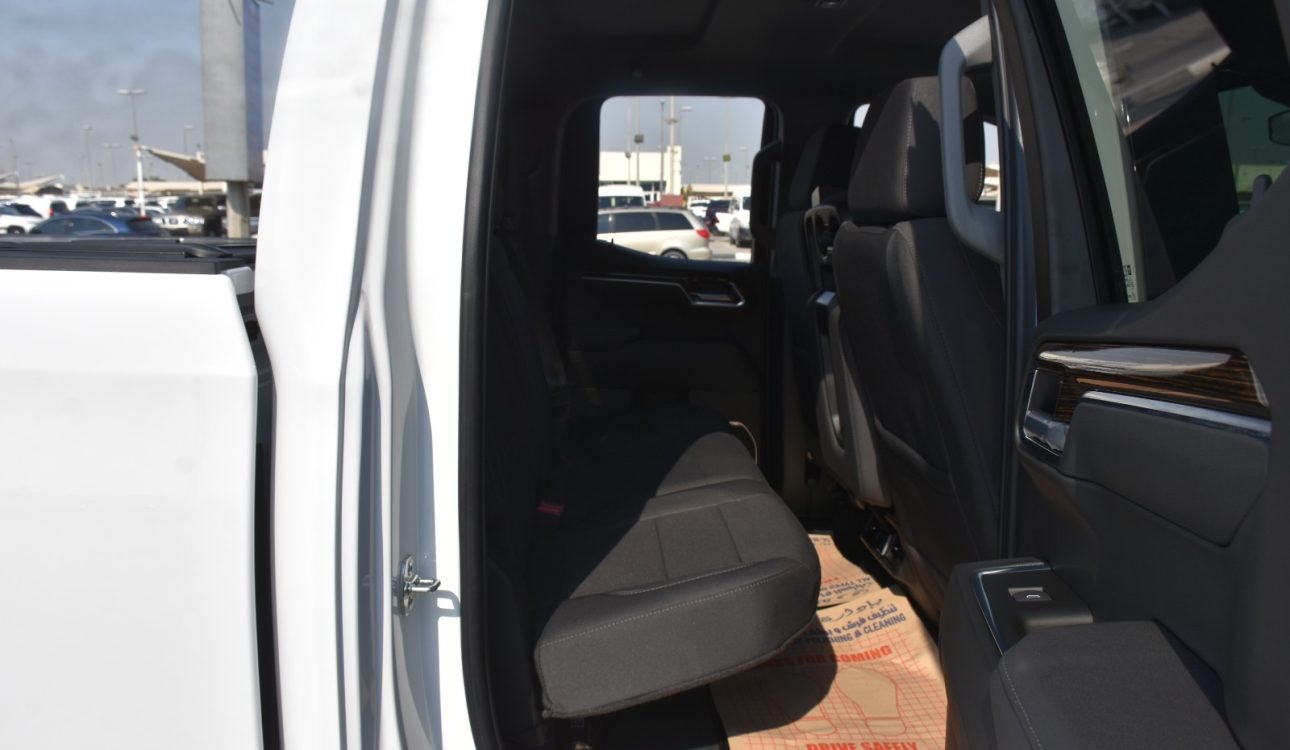 GMC SIERRA ELAVATION 2025