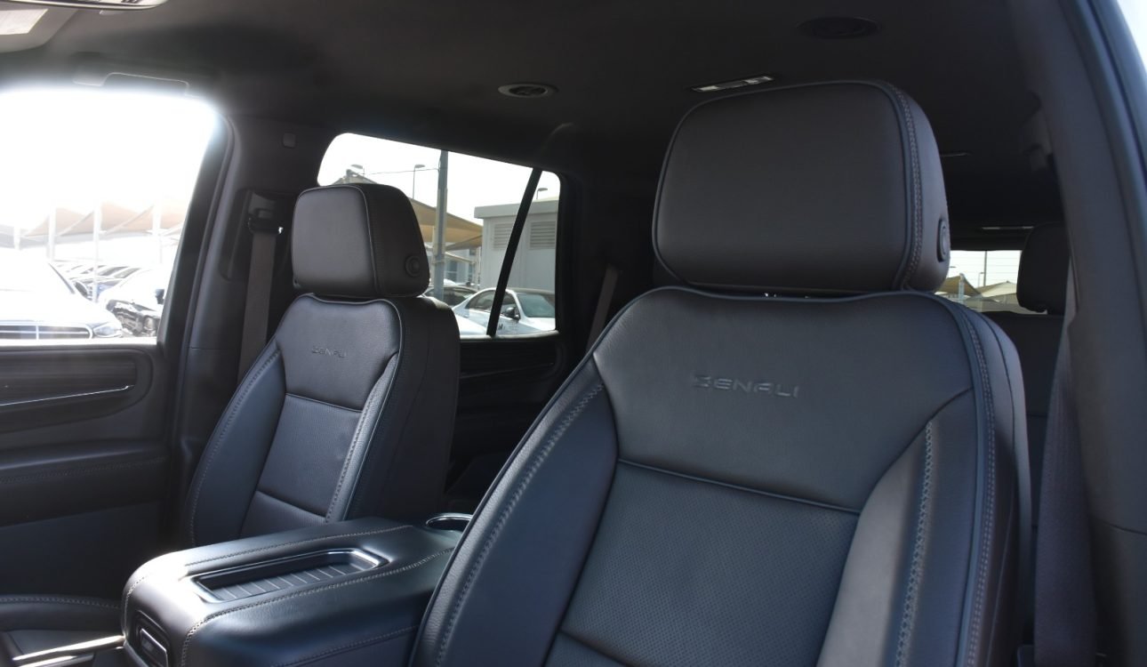 GMC YUKON DENALI 2023