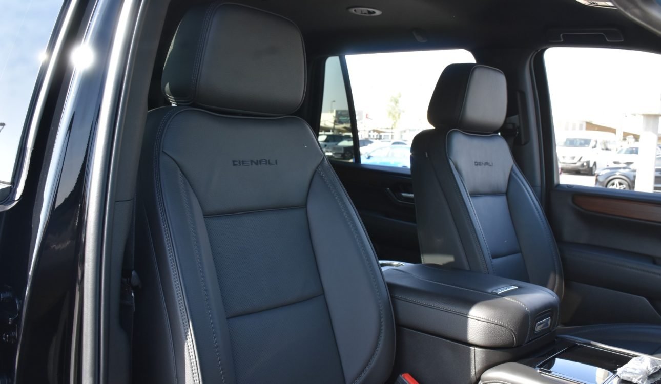 GMC YUKON DENALI 2025