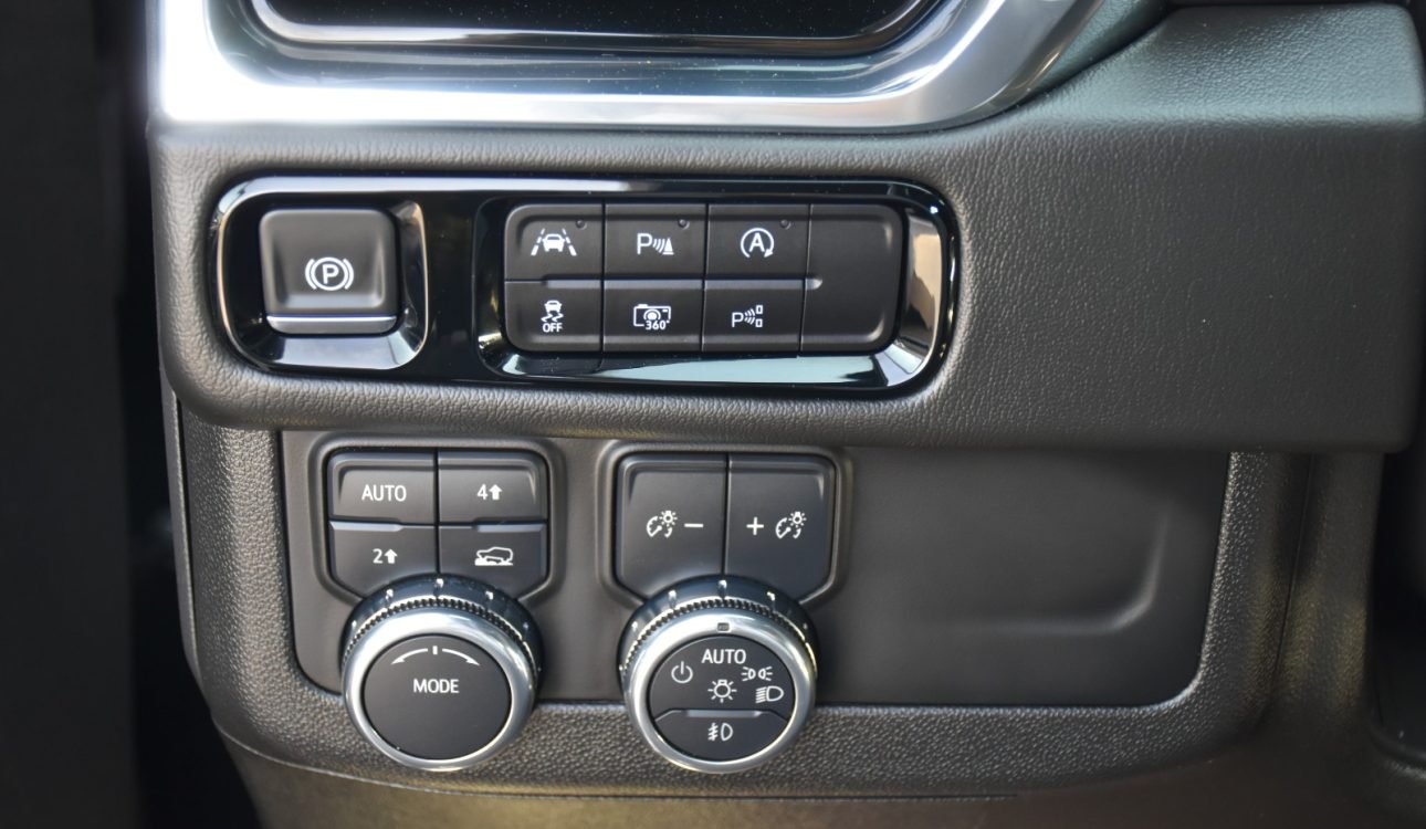 GMC YUKON DENALI 2025