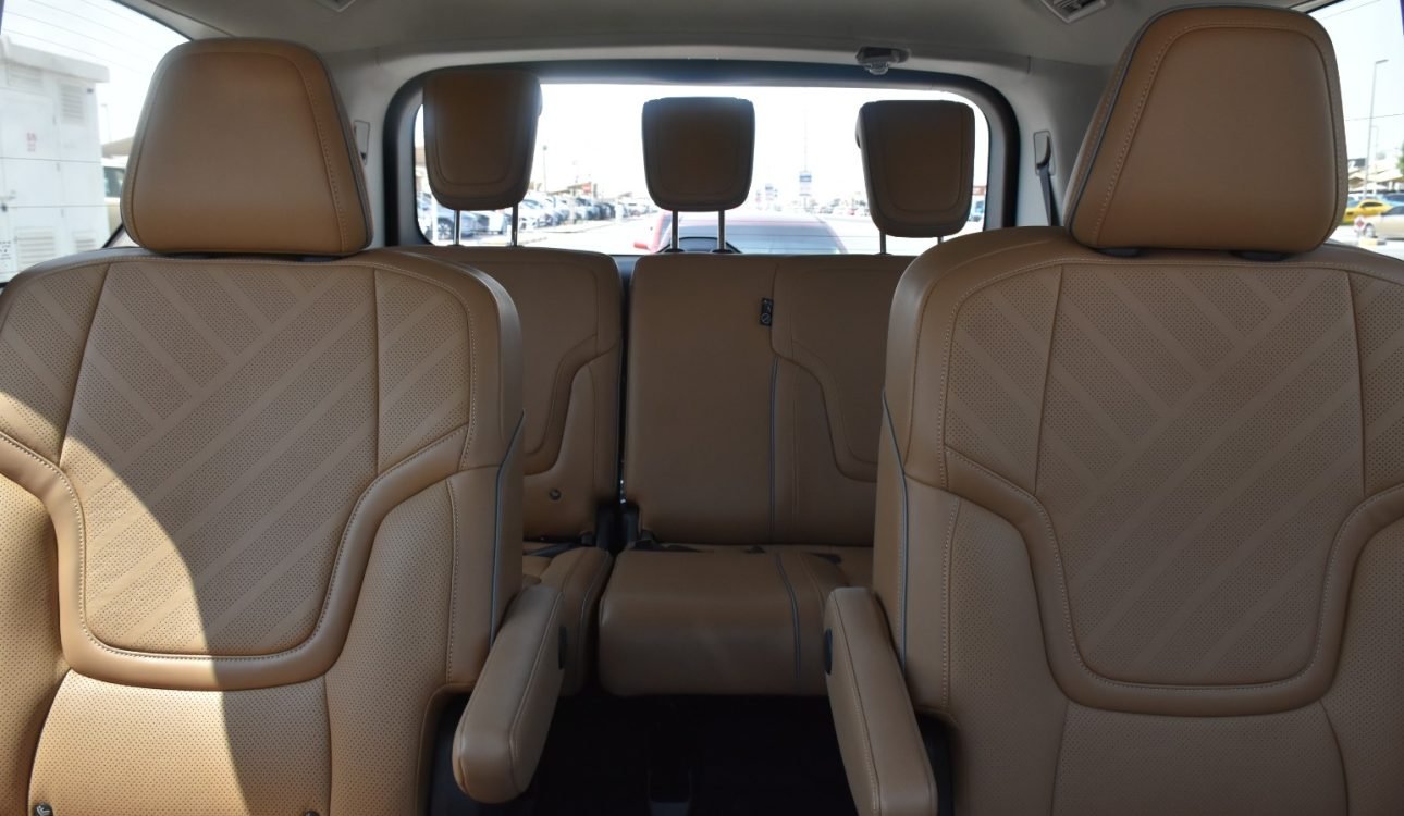 INFINITI QX80