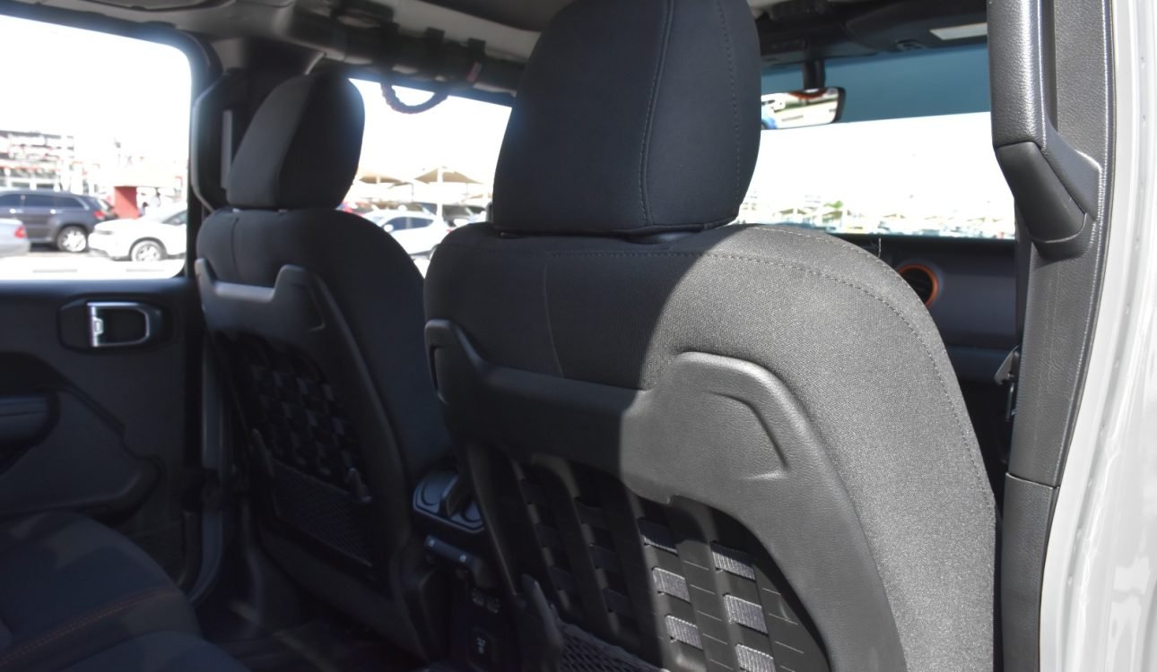 jeep gladiator mojave 2023