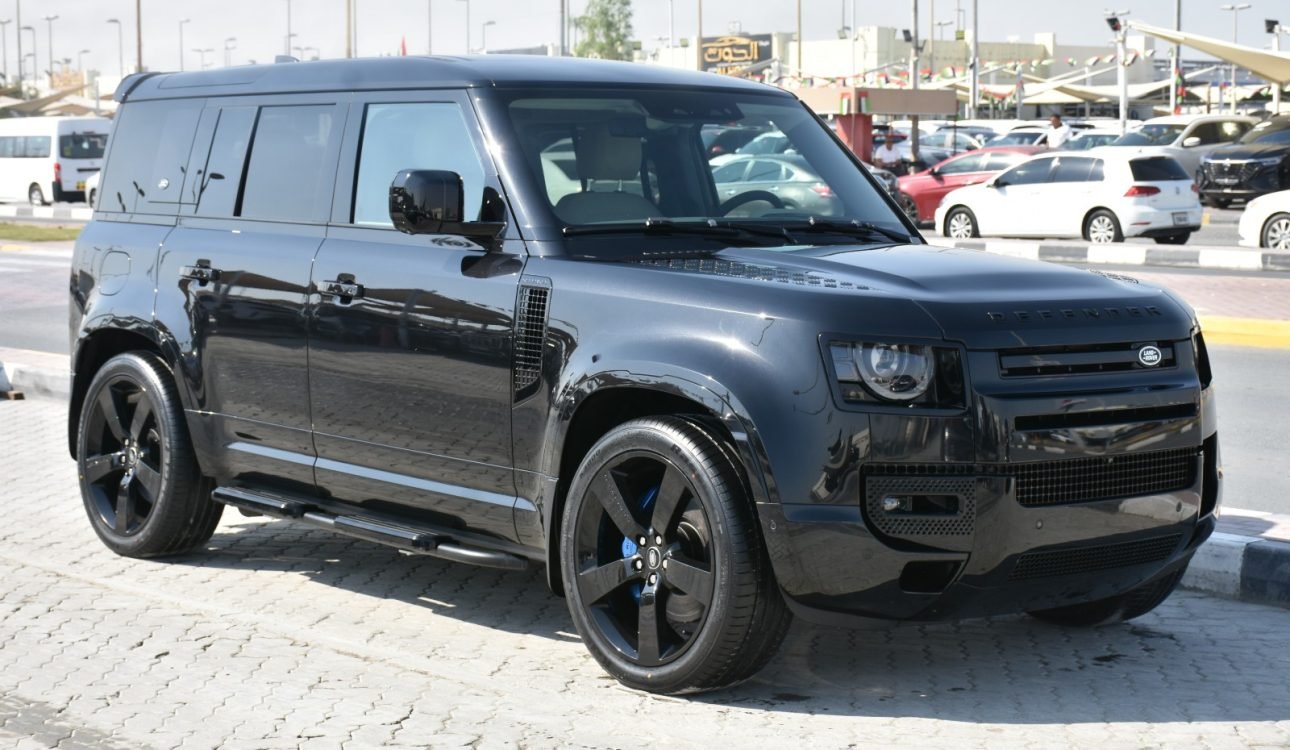 LAND ROVER DEFENDER 2024