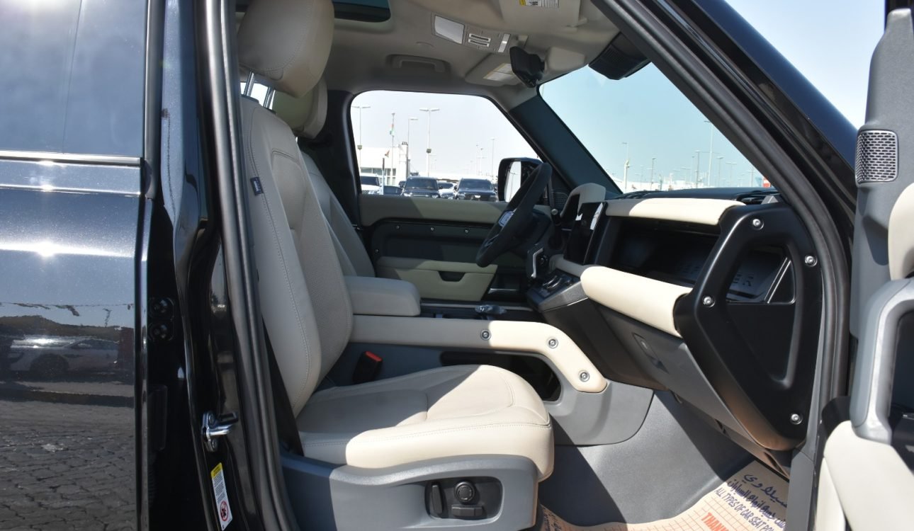 LAND ROVER DEFENDER 2024