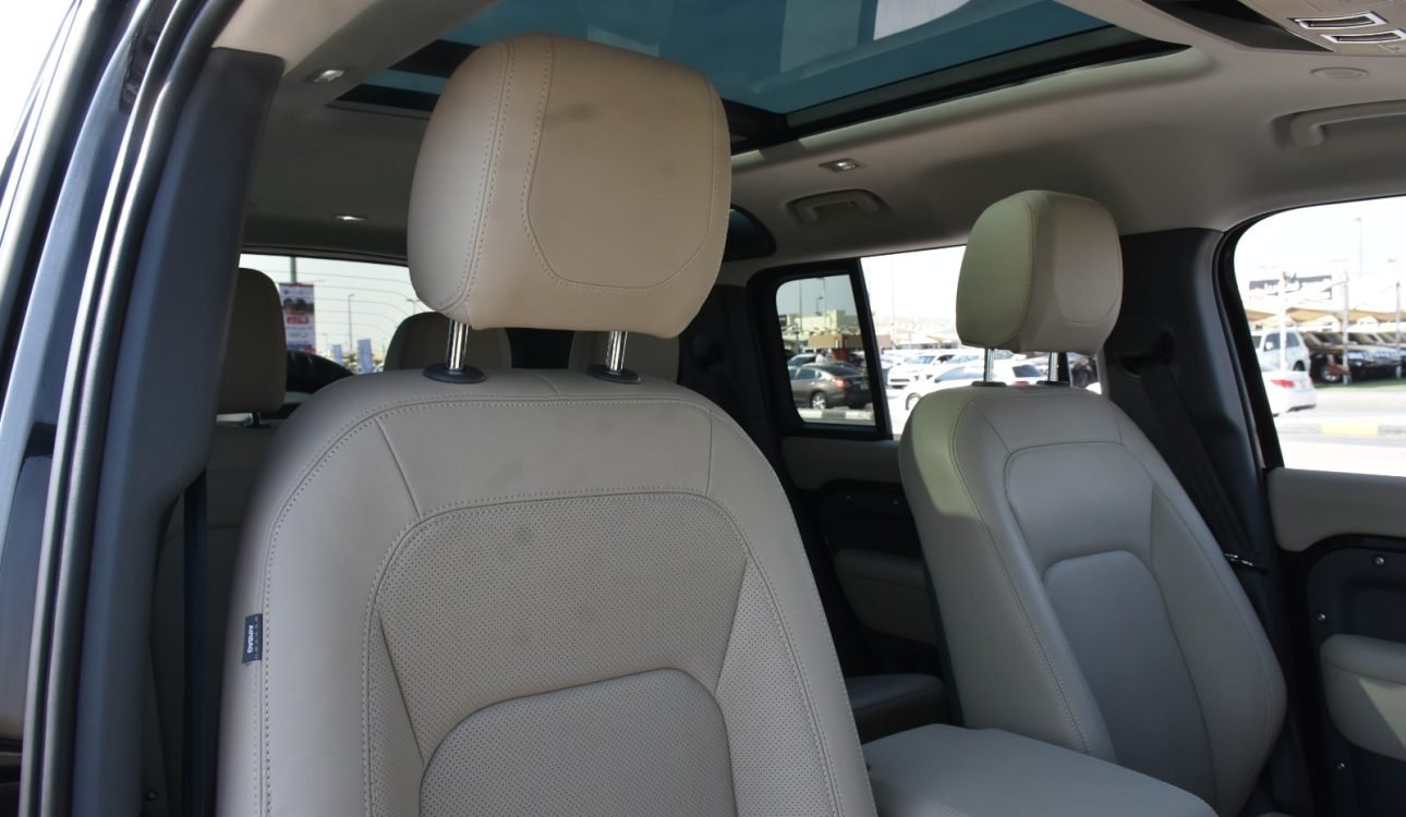 LAND ROVER DEFENDER 2024