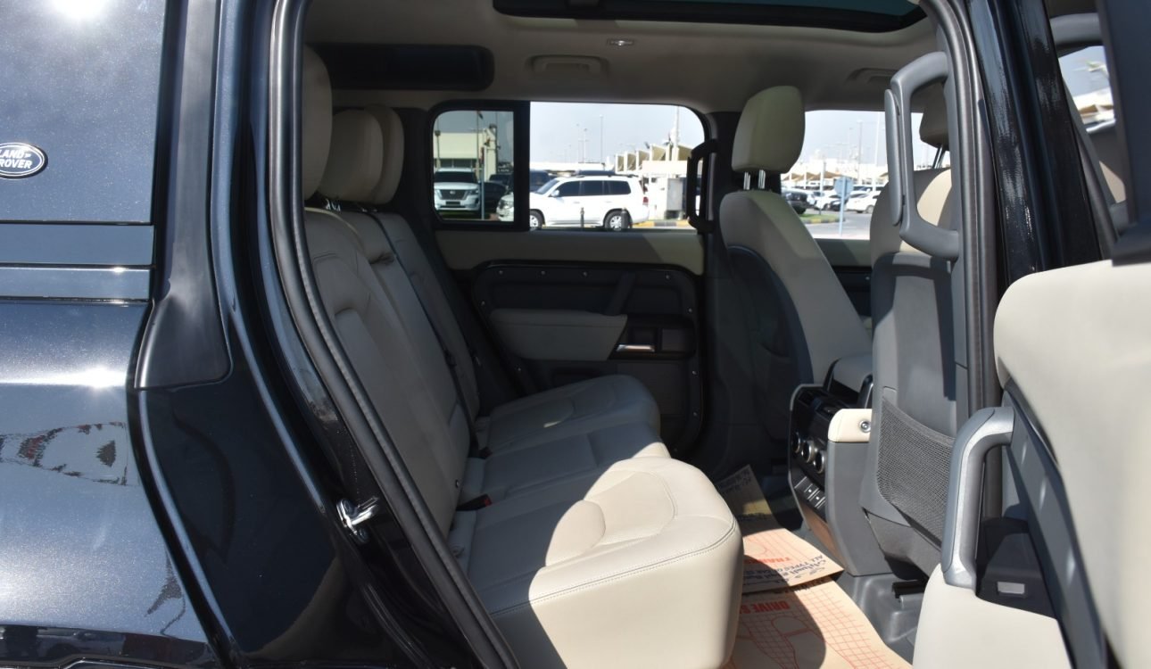 LAND ROVER DEFENDER 2024