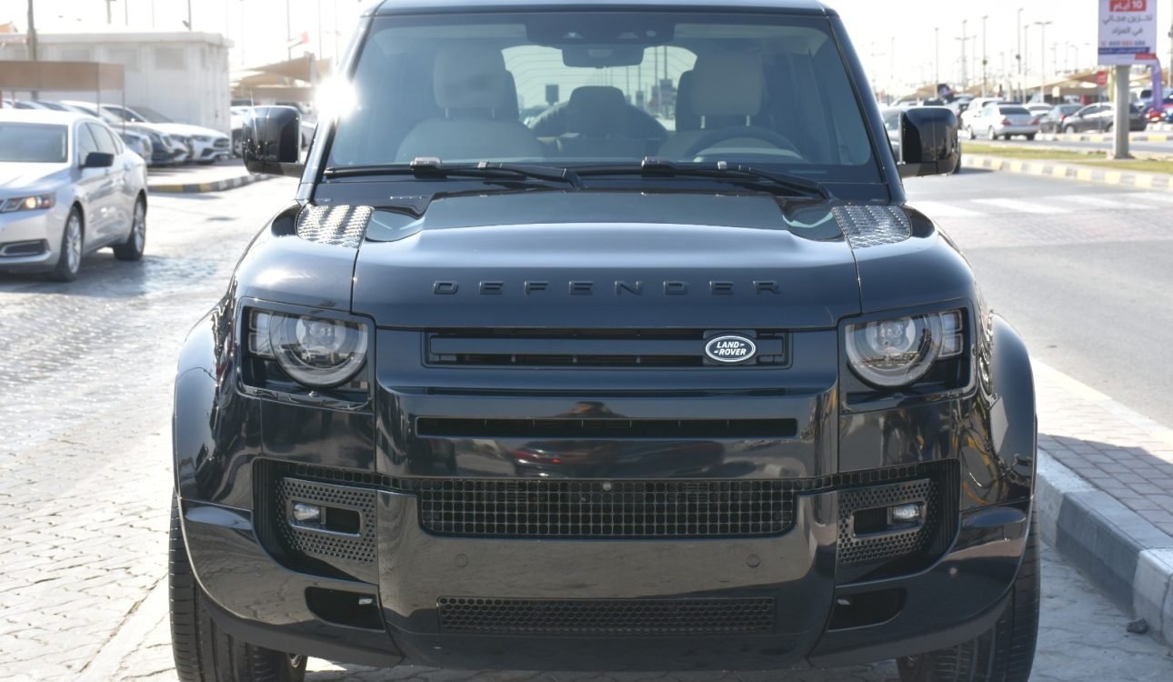 LAND ROVER DEFENDER 2024