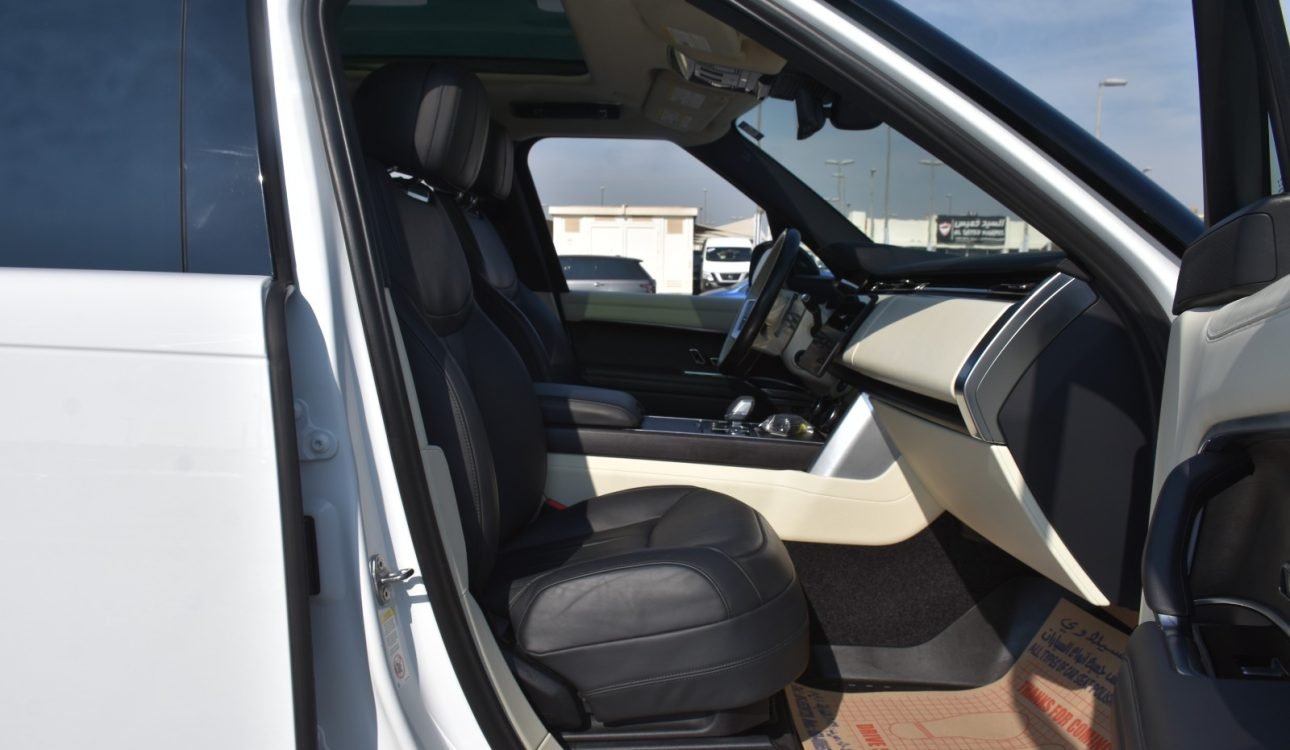 LAND ROVER RANGE ROVER SE 2023