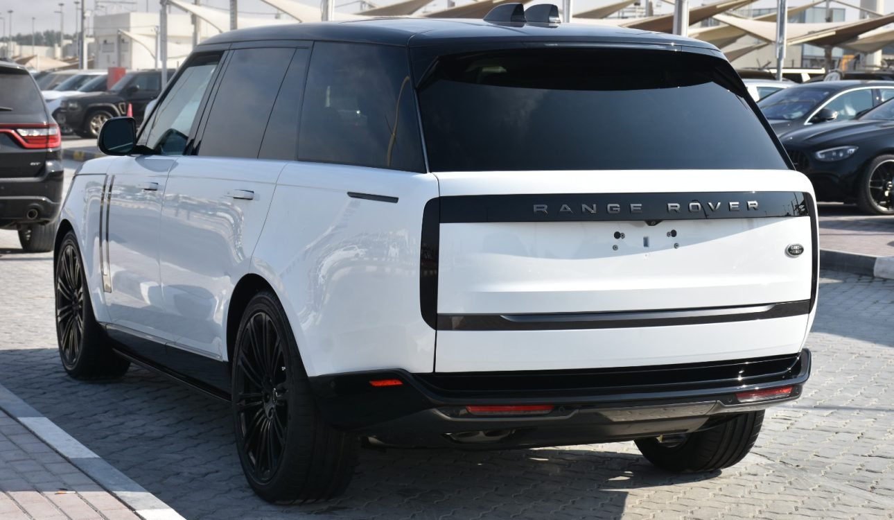 LAND ROVER RANGE ROVER SE 2023