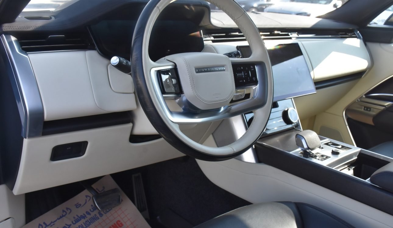 LAND ROVER RANGE ROVER SE 2023