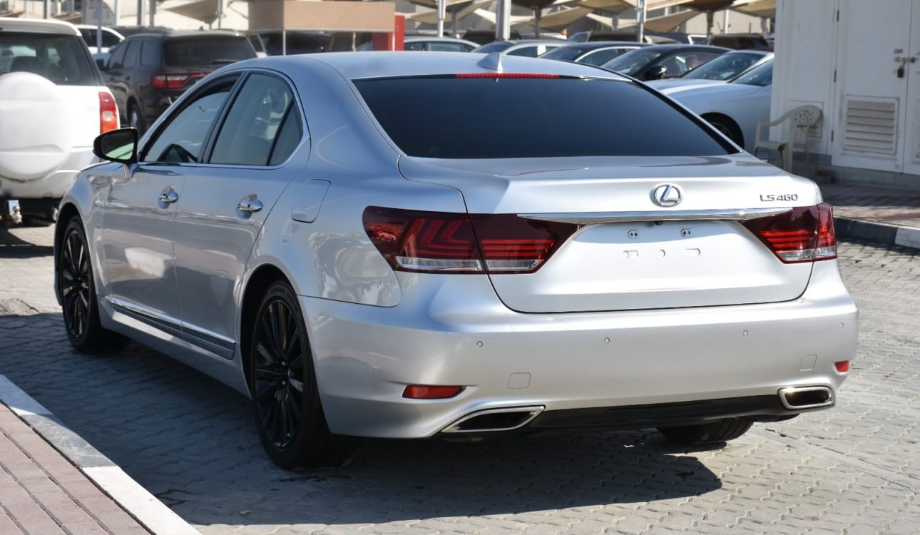 LEXUS LS460 2016