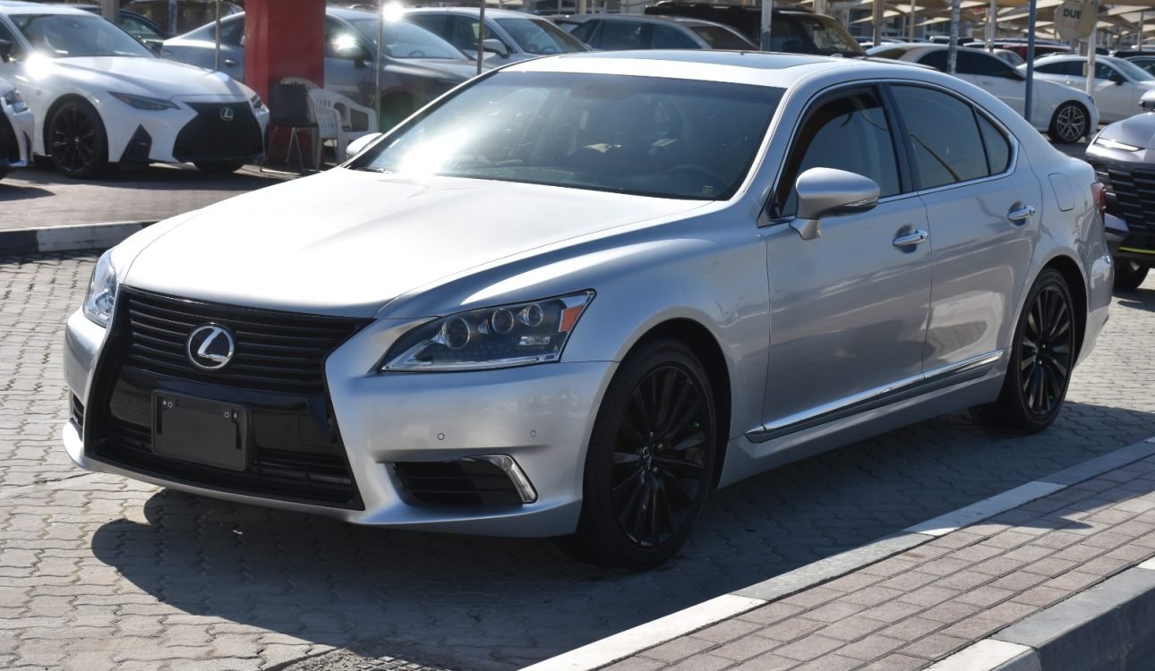 LEXUS LS460 2016
