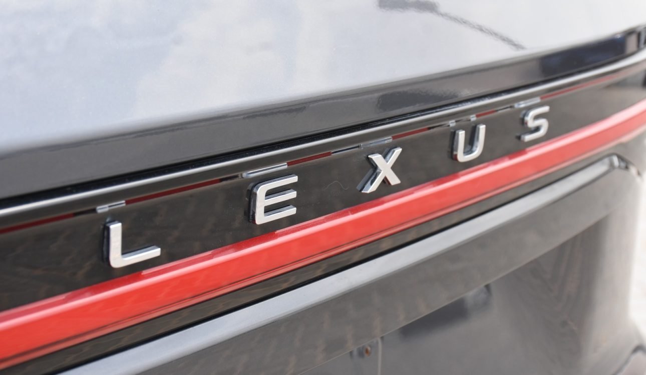 LEXUS TX