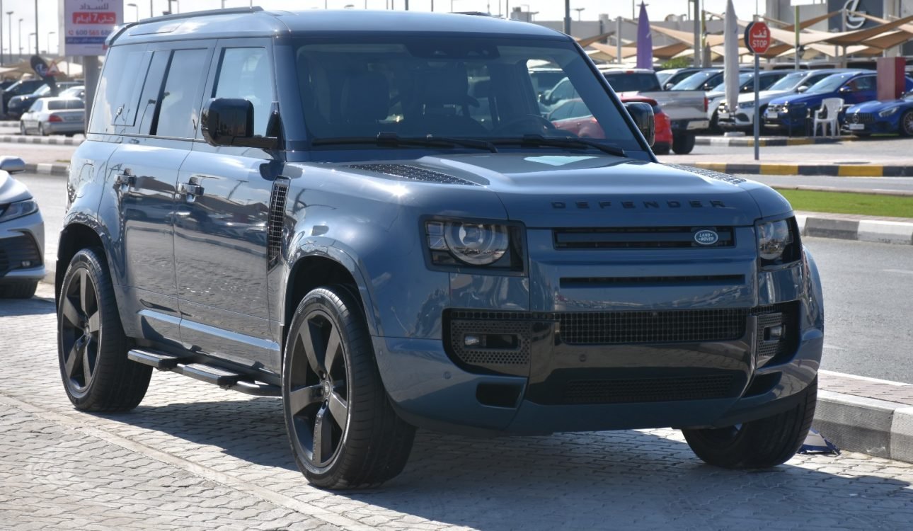 LAND ROVER DEFENDER 2024