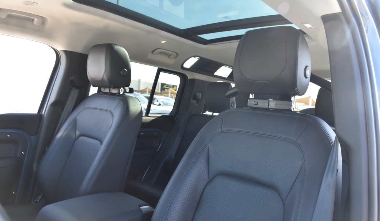 LAND ROVER DEFENDER 2024