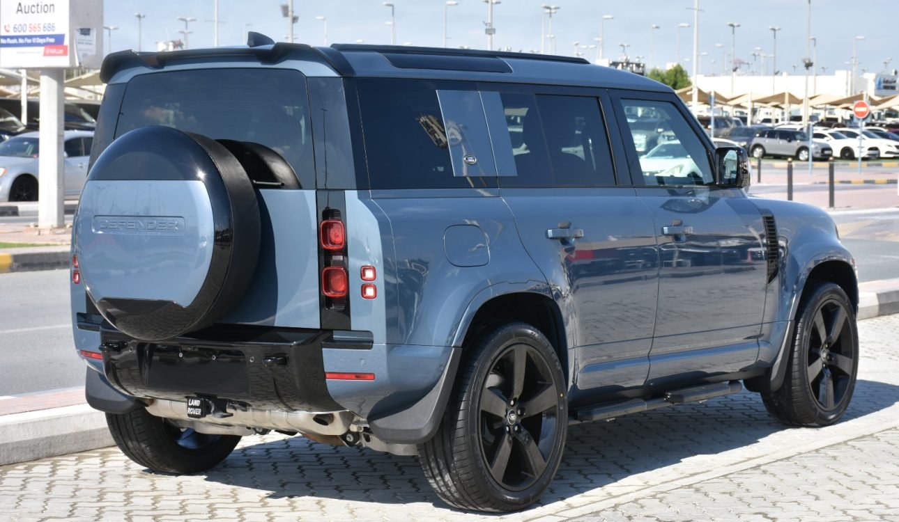 LAND ROVER DEFENDER 2024