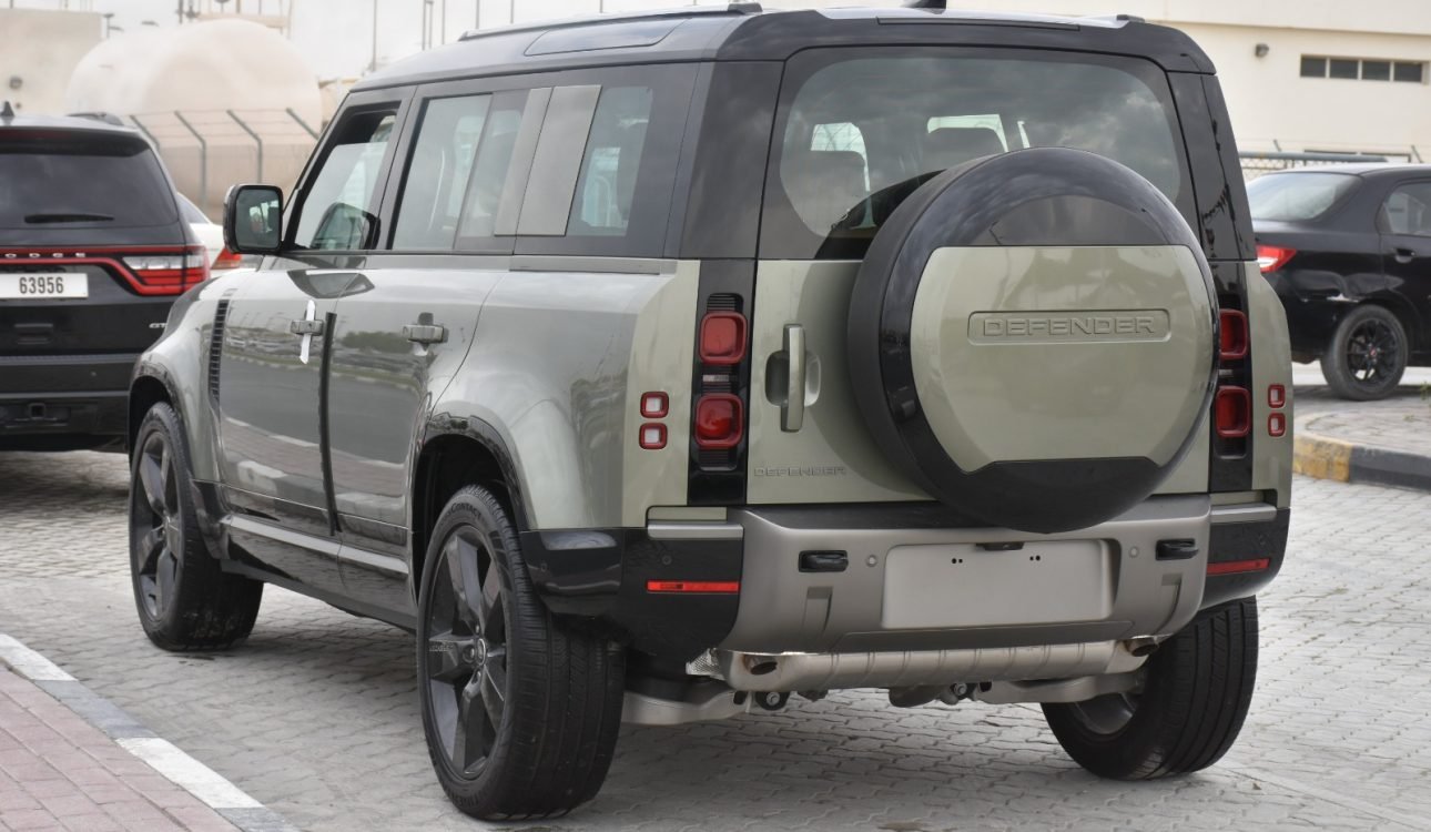 land rover defender 2025