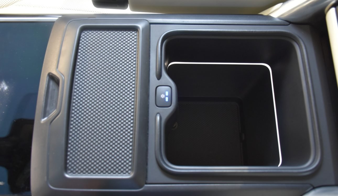 LAND ROVER RANGE ROVER SE 2023