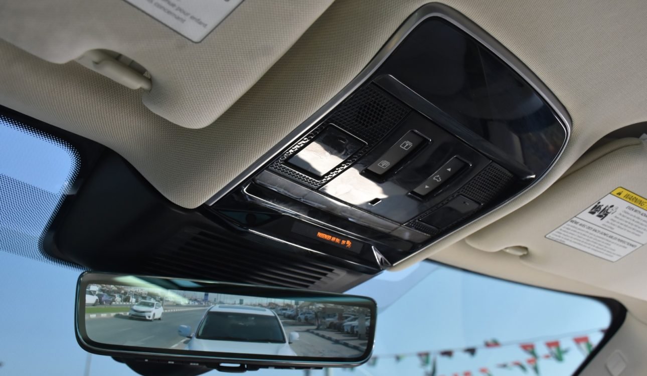 LAND ROVER RANGE ROVER SE 2023