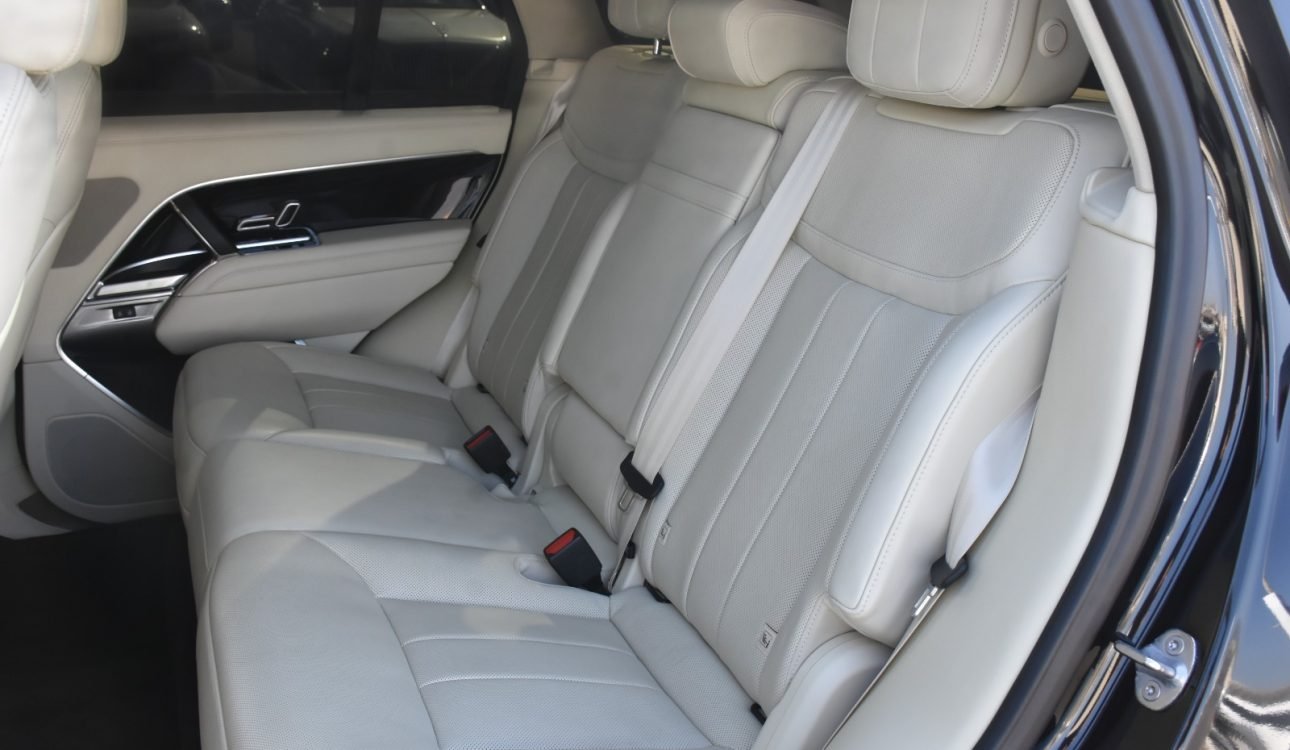 LAND ROVER RANGE ROVER SE 2023