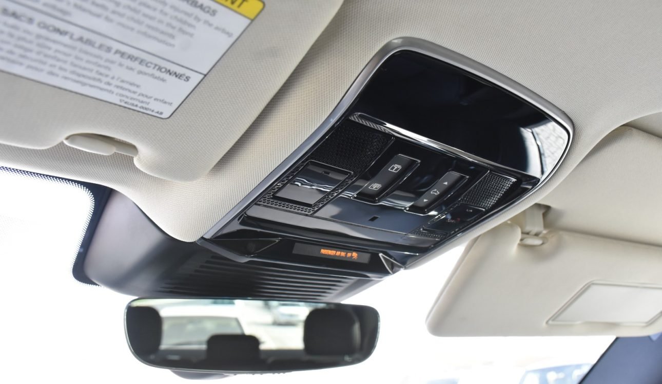 LAND ROVER RANGE ROVER 2023