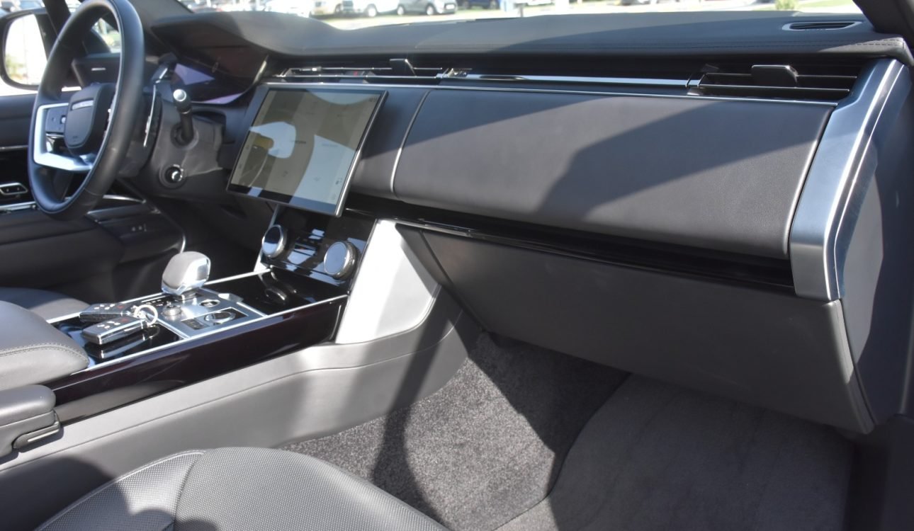 LAND ROVER RANGE ROVER 2023