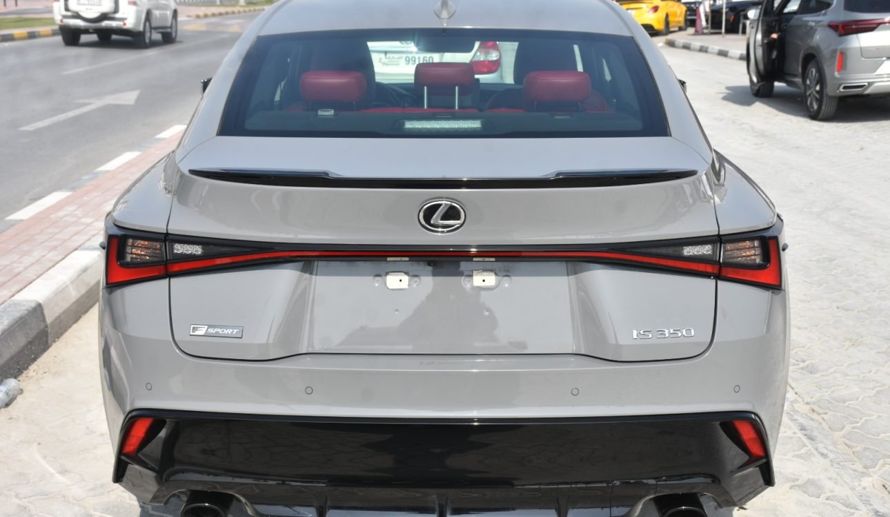 LEXUS IS350 2024