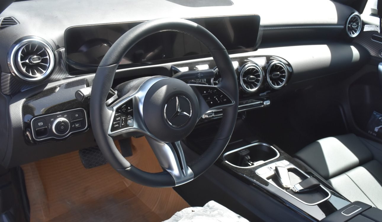 MERCEDES BENZ A220