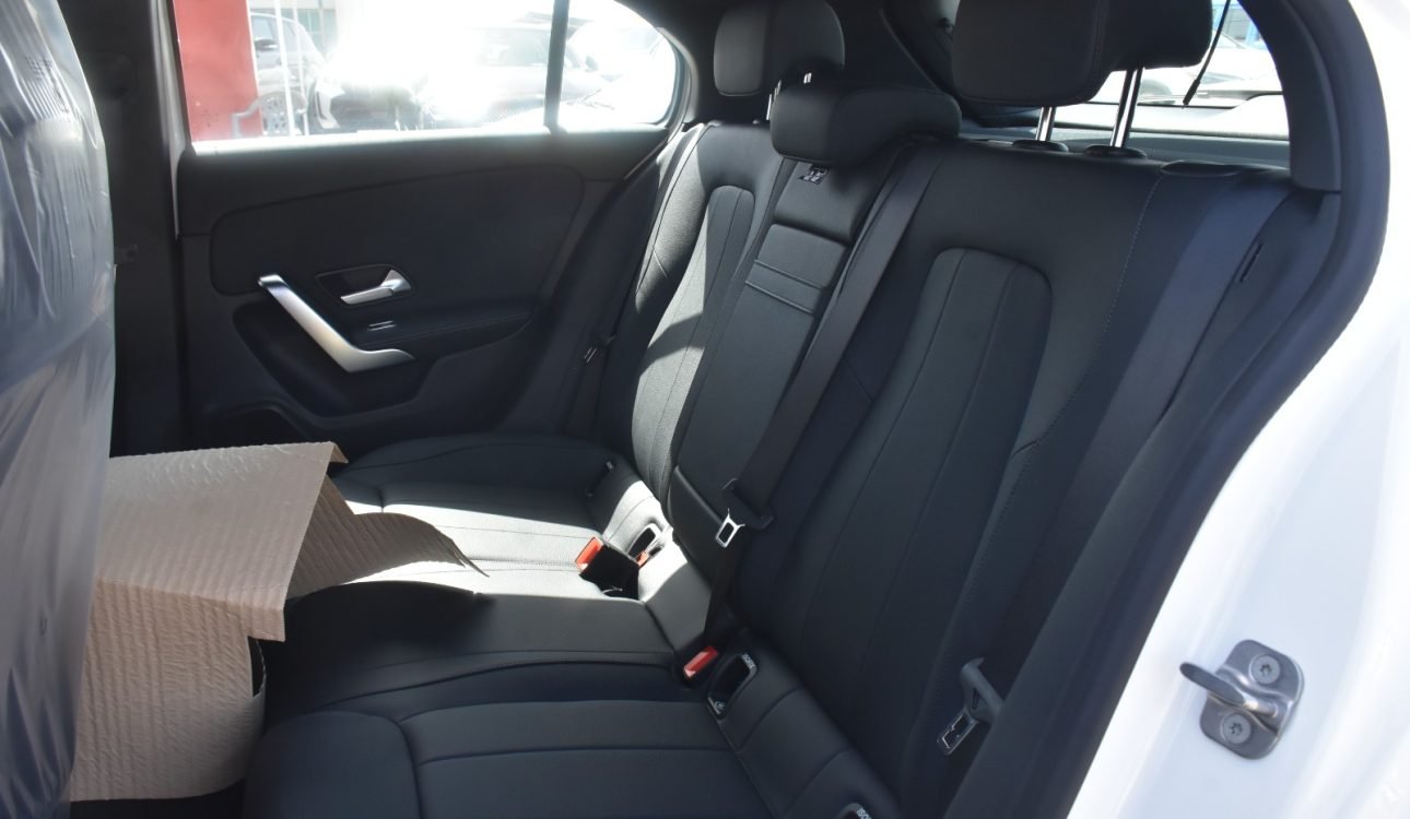 MERCEDES BENZ A220