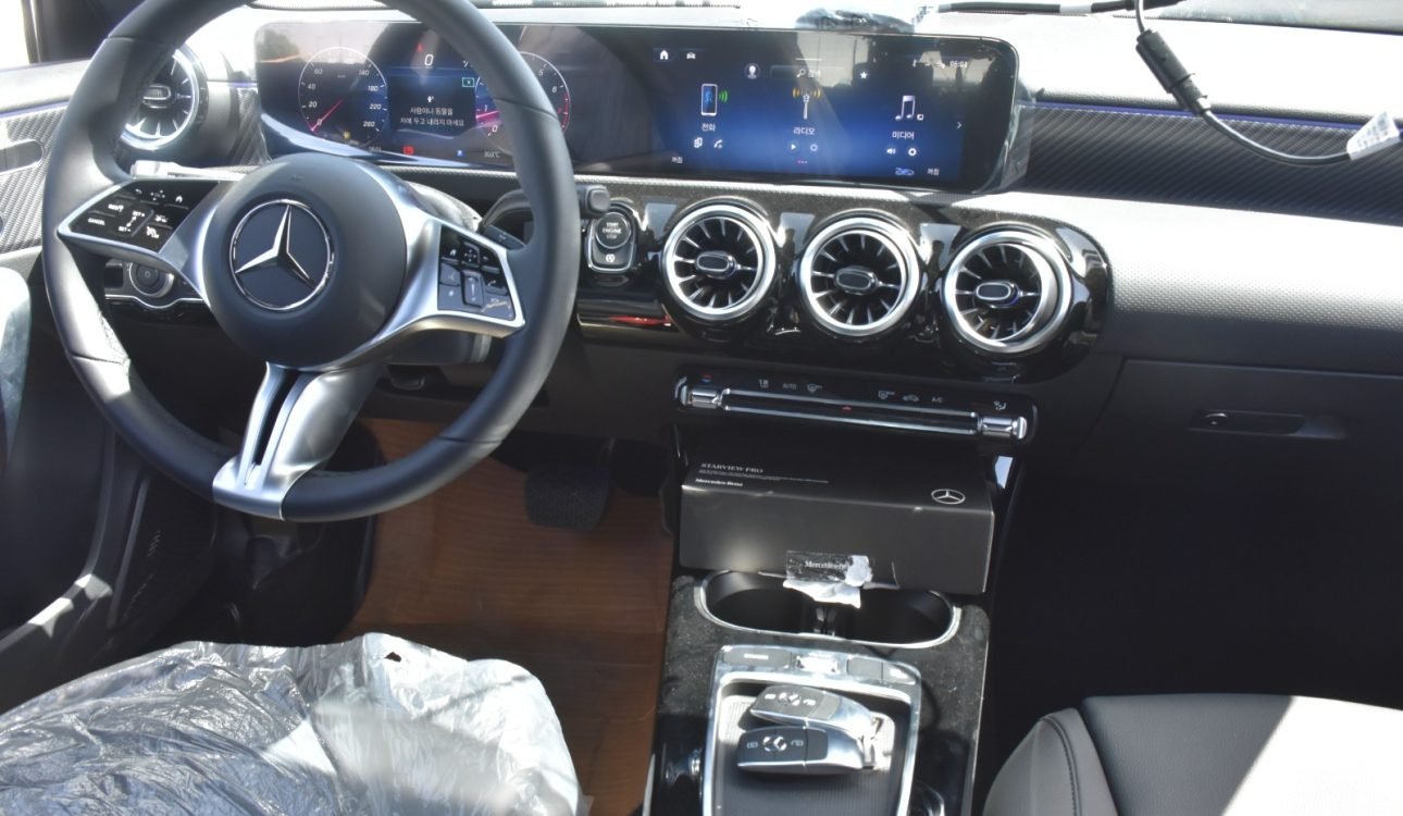 MERCEDES BENZ A220