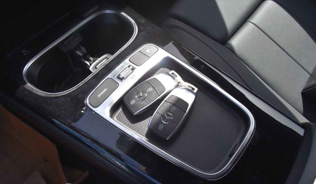 MERCEDES BENZ A220