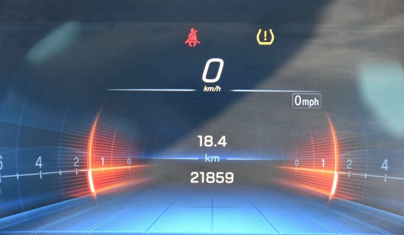 MERCEDES BENZ AMG C43 2023