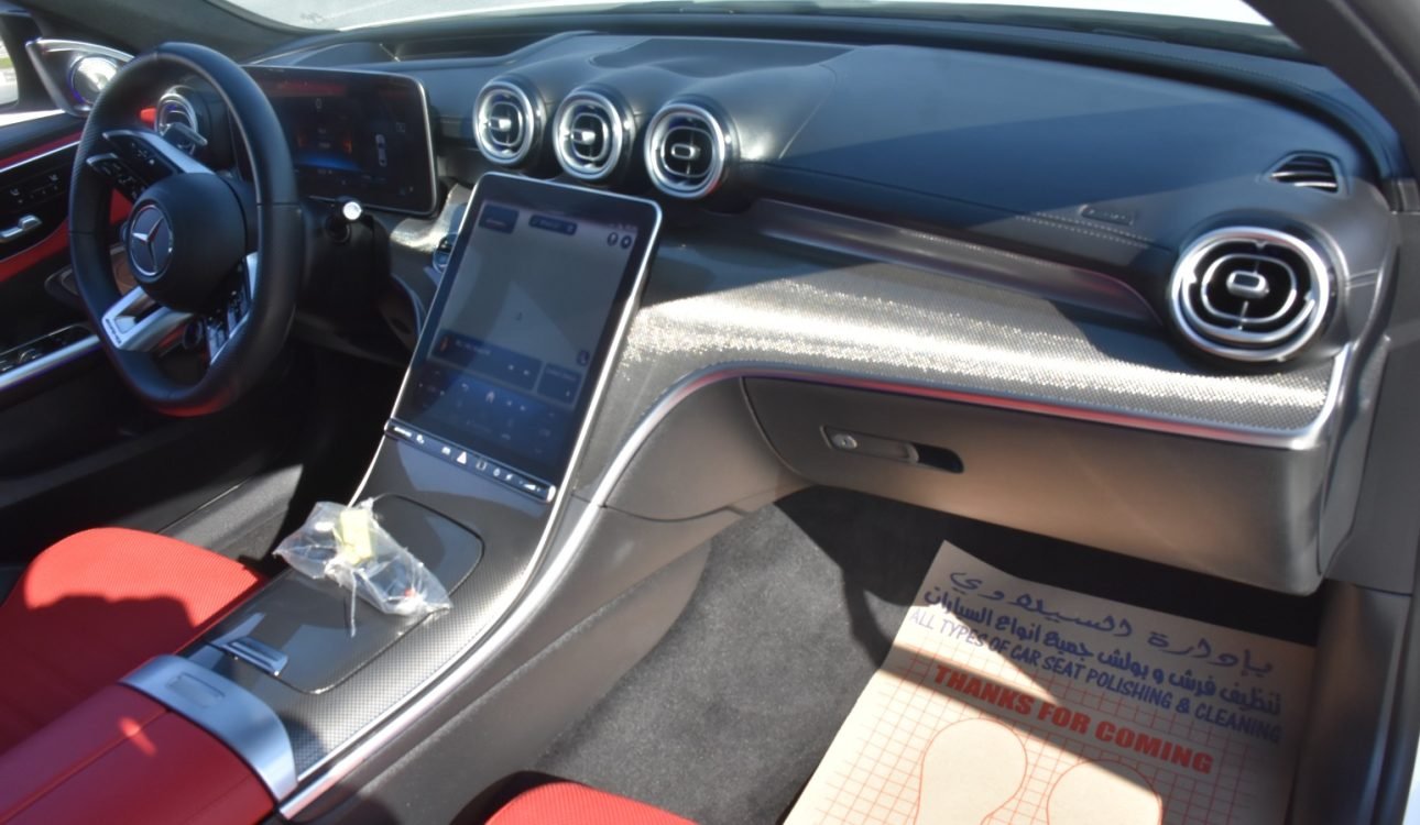 MERCEDES BENZ AMG C43 2023