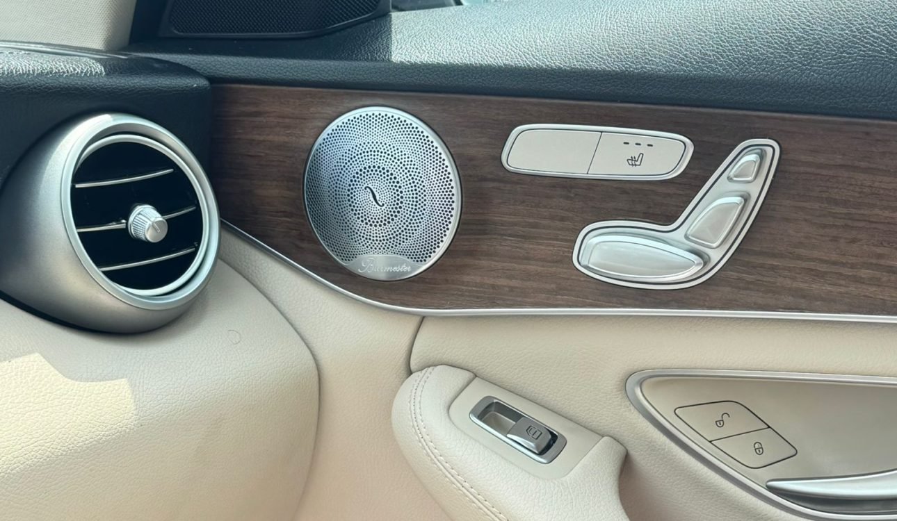 mercedes benz c300 2020